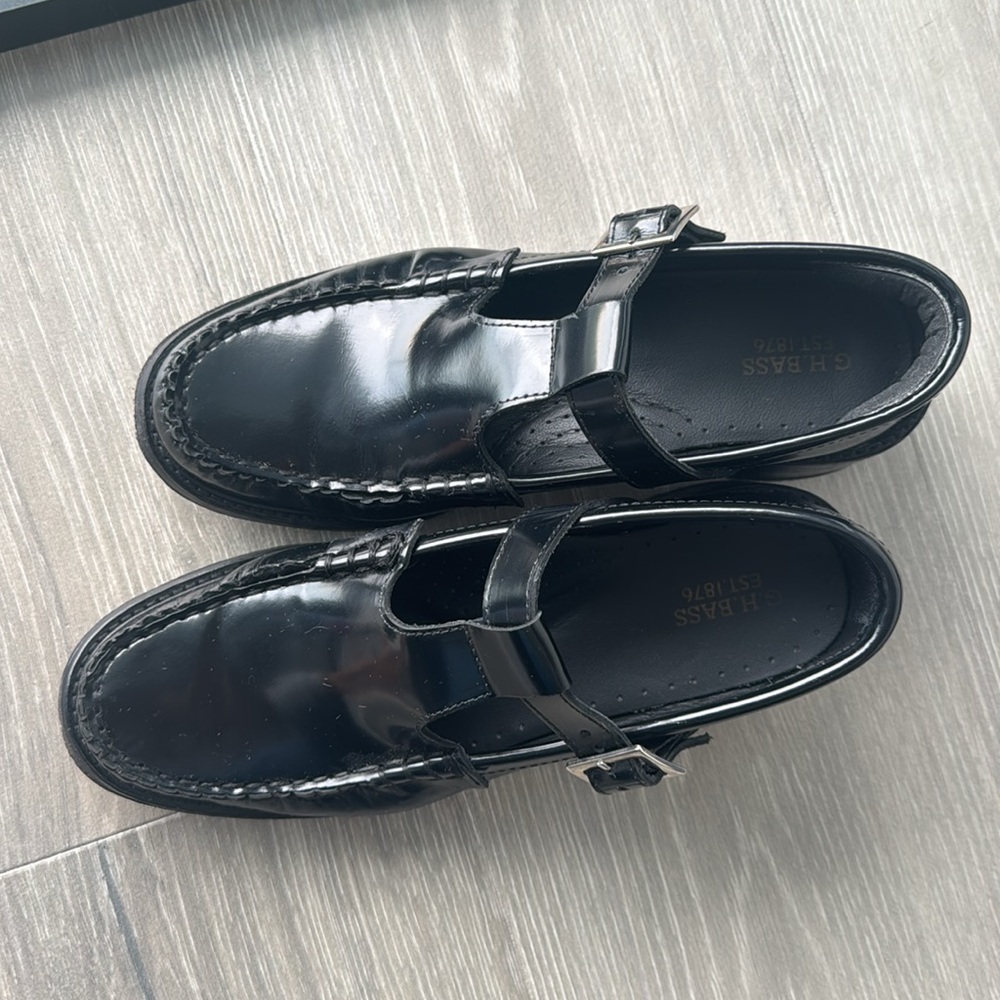 G.H. Bass Women's Mary Jane Heel Loafer in Black - Picture 6 of 7